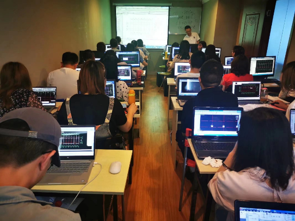 成都工程造价培训班 学造价需要什么学历？
